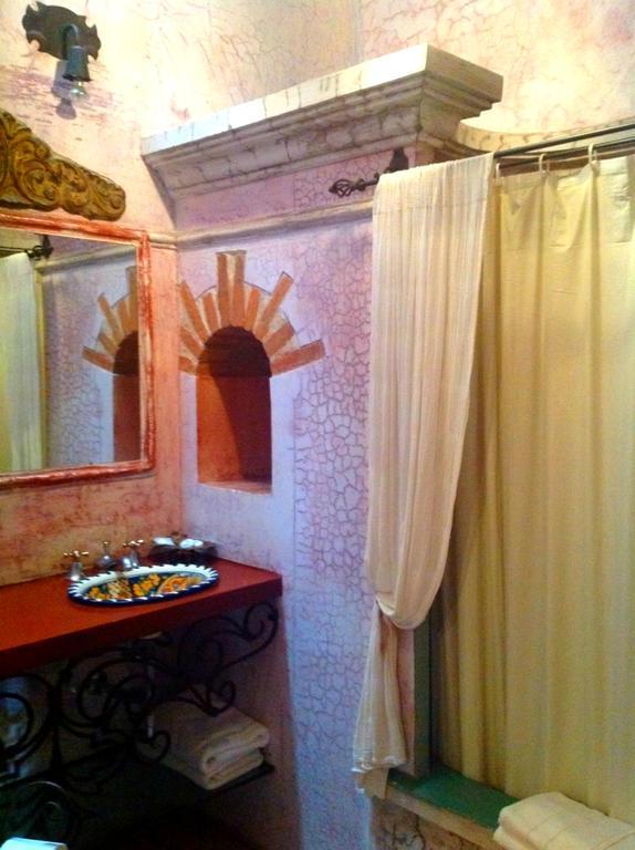 Hotel La Casona De Antigua Стая снимка
