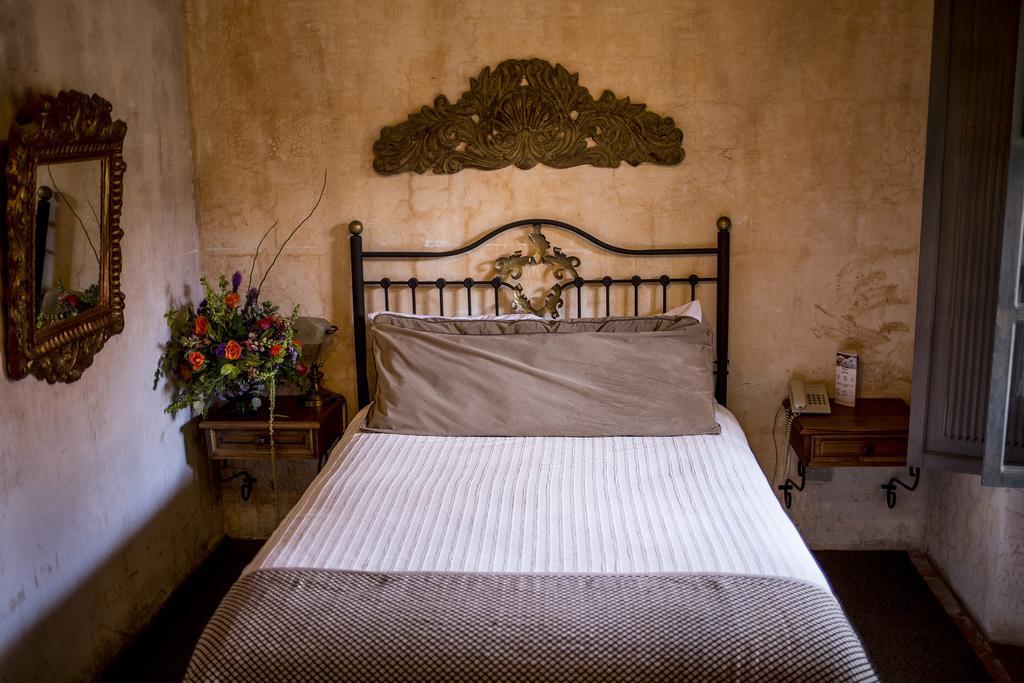 Hotel La Casona De Antigua Екстериор снимка